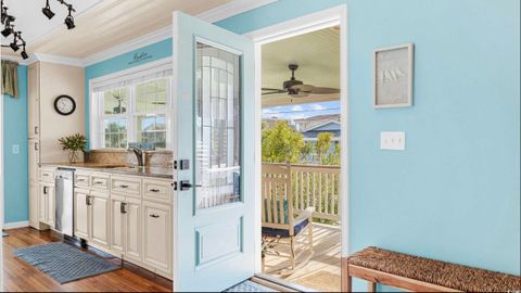 Single Family Residence in North Myrtle Beach SC 6101 Nixon St 3.jpg