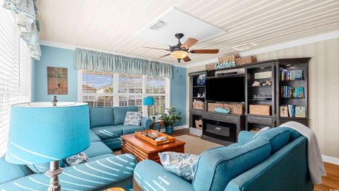 Single Family Residence in North Myrtle Beach SC 6101 Nixon St 8.jpg