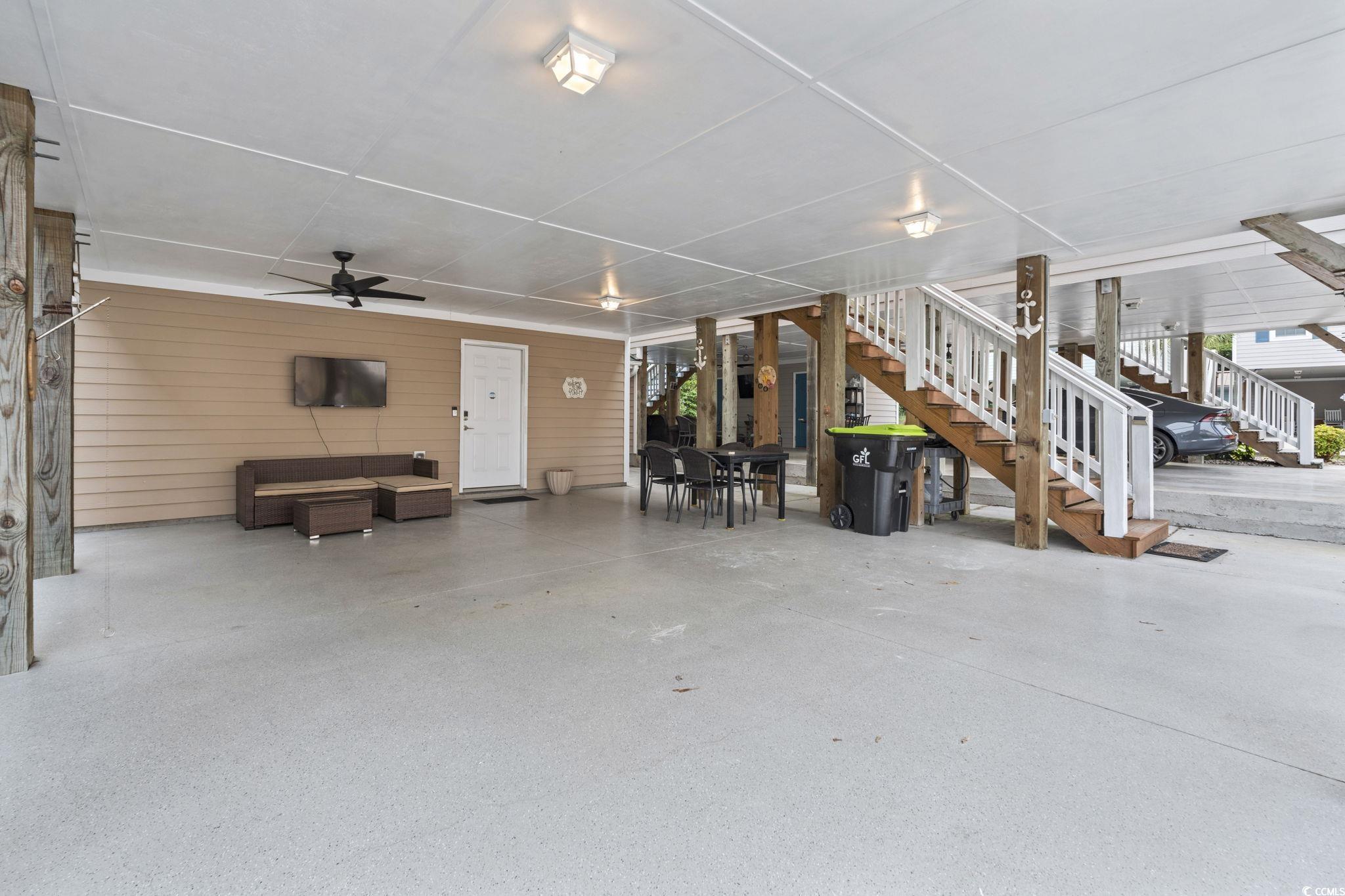 Single Family Residence in LITTLE RIVER SC 4331 Grande Harbour Blvd 24.jpg