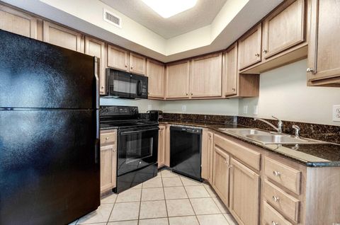 Condominium in Myrtle Beach SC 504 N Ocean Blvd #411 7.jpg
