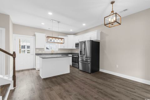 Condominium in Myrtle Beach SC 904 62nd Ave. N #E 16.jpg