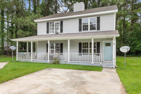 Duplex in Myrtle Beach SC 207 Townes Ct.jpg