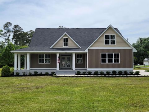 Single Family Residence in Loris SC 214 Carolina Dr.jpg