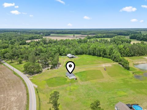 Mobile Home in Nichols SC 6608 Black Creek Rd 33.jpg