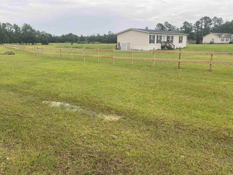 Mobile Home in Nichols SC 6608 Black Creek Rd 35.jpg