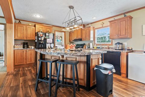Mobile Home in Nichols SC 6608 Black Creek Rd 15.jpg