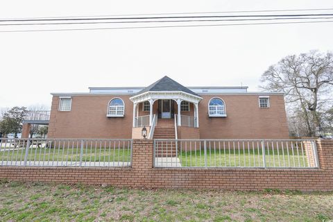 Single Family Residence in Myrtle Beach SC 300 19th Ave. S.jpg