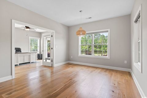 Single Family Residence in Conway SC 2204 Woodstork Dr 6.jpg