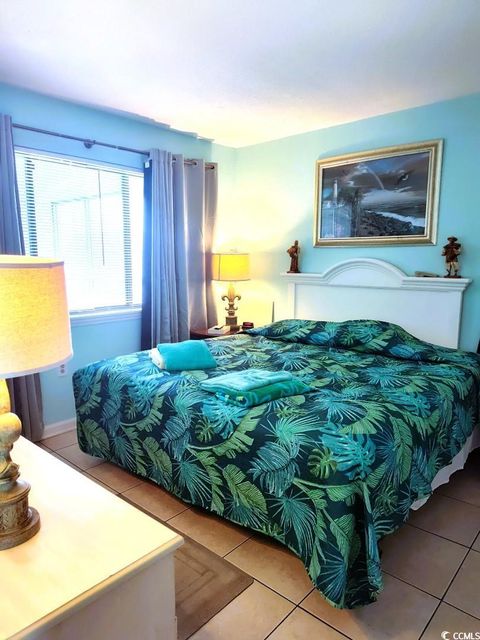 Condominium in Myrtle Beach SC 2001 South Ocean Blvd #505 7.jpg