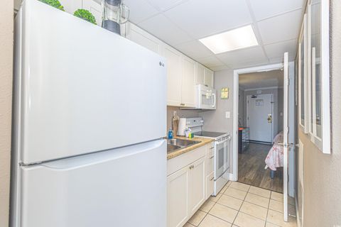 Condominium in Myrtle Beach SC 6900 N Ocean Blvd #840 16.jpg