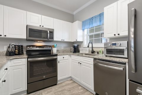 Condominium in Myrtle Beach SC 4870 Dahlia Ct #304 5.jpg