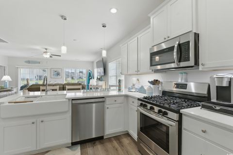 Single Family Residence in Surfside Beach SC 668 Rycola Circle 10.jpg
