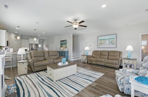 Single Family Residence in Surfside Beach SC 668 Rycola Circle 3.jpg