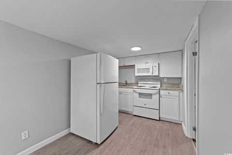 Apartment in Myrtle Beach SC 502 6th Ave. N 6.jpg