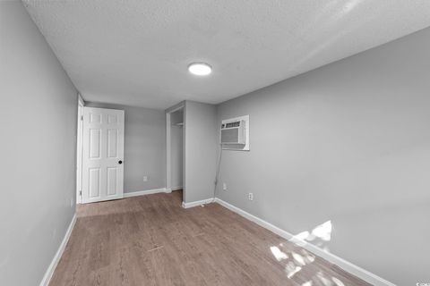 Apartment in Myrtle Beach SC 502 6th Ave. N 13.jpg