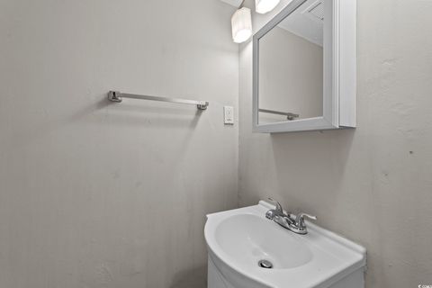Apartment in Myrtle Beach SC 502 6th Ave. N 19.jpg
