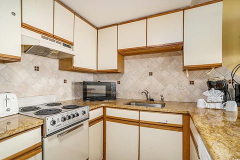 Condominium in Myrtle Beach SC 1605 S Ocean Blvd #204 8.jpg