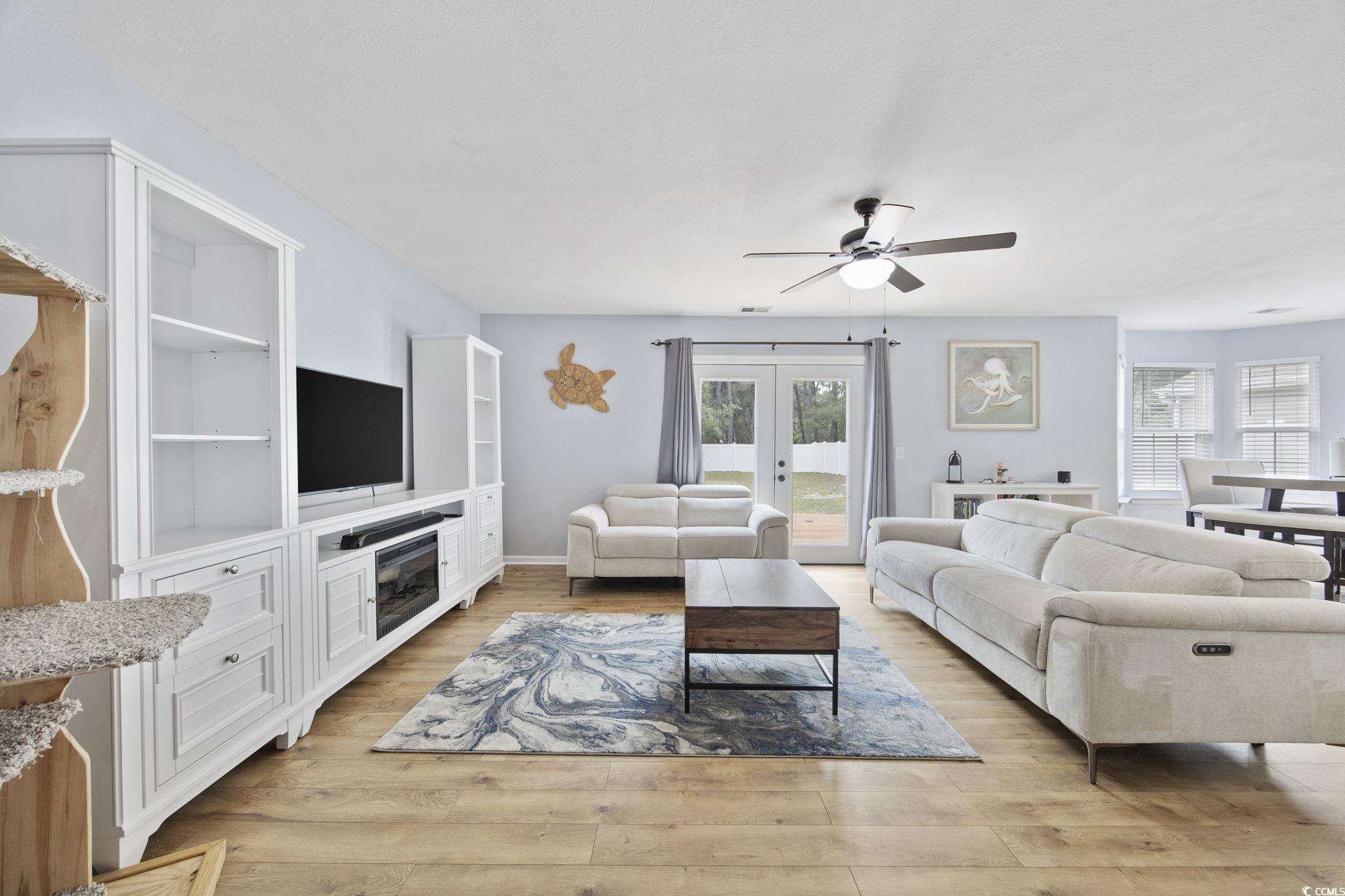 Single Family Residence in Myrtle Beach SC 1097 Stoney Falls Blvd 12.jpg