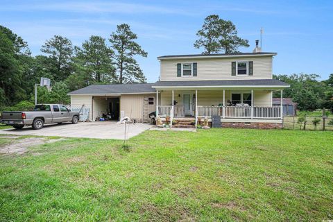 Single Family Residence in Fair Bluff SC 51 Lakeside Dr.jpg
