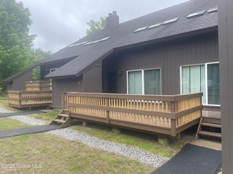 Condominium in Chestertown NY 11K Overlook Lane Ln.jpg