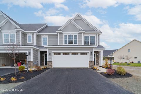 Townhouse in Latham NY 3 Priddle Lane.jpg