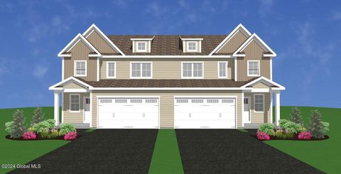 Townhouse in Ballston Spa NY 17 Blue Aster Lane.jpg