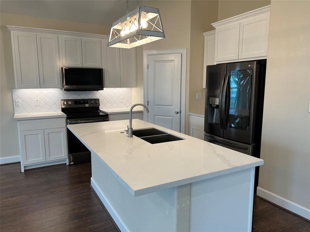 4002 Mendocino, Galveston, TX 77554 photo