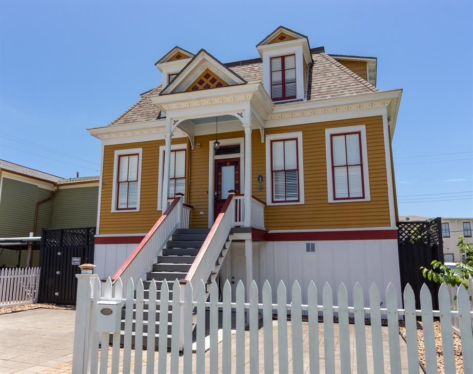1905 Avenue M, Galveston, TX 77550