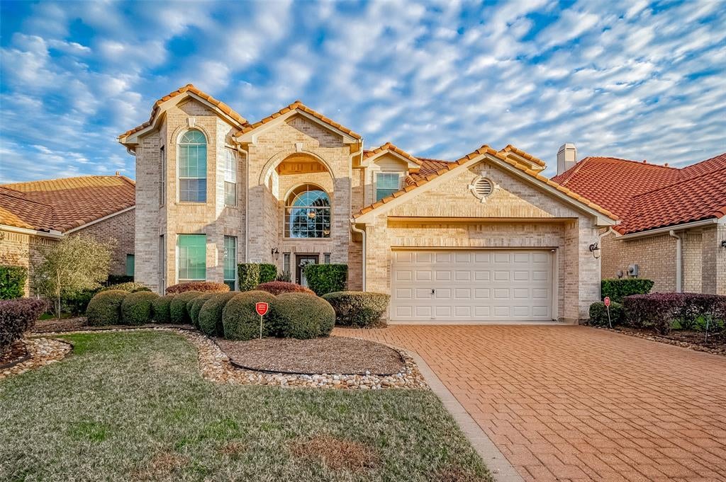 11711 Lismore Lake Dr, Cypress, TX 77429