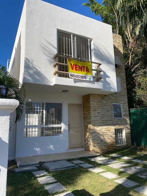 Single Family Residence in Cancun US 6 S Circuito de la Costa.jpg
