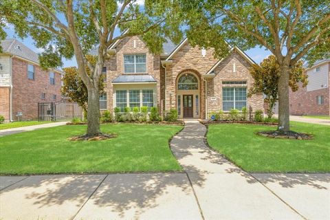 Single Family Residence in Katy TX 5822 Bailey Springs Court.jpg