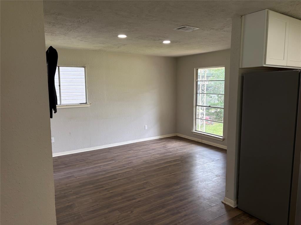 413 Betty Rd, South Houston, TX 77587 photo