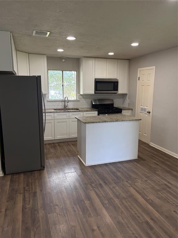 413 Betty Rd, South Houston, TX 77587 photo