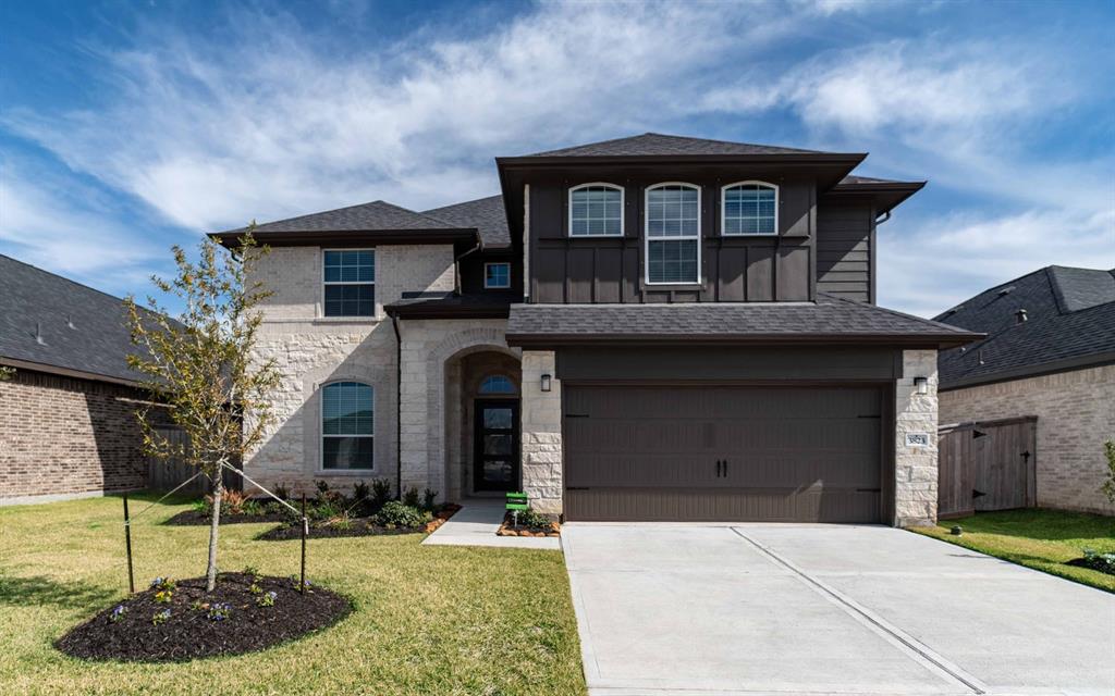 3823 Mulberry Farms Dr, Santa Fe, TX 77510