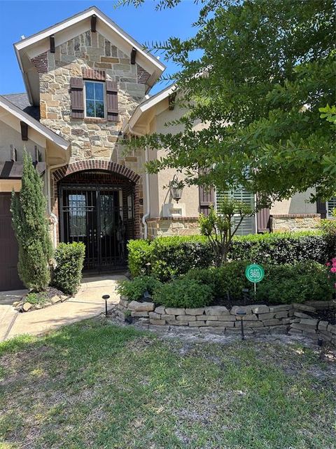 Single Family Residence in Cypress TX 16714 Oaks Run Court.jpg