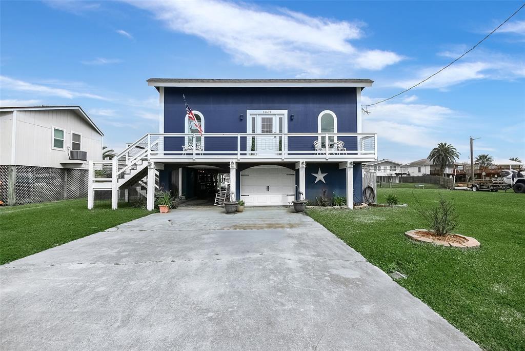 16630 Bermuda Way, Jamaica Beach, TX 77554 photo