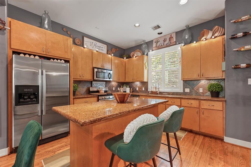2044 Tuam St, Houston, TX 77004 photo