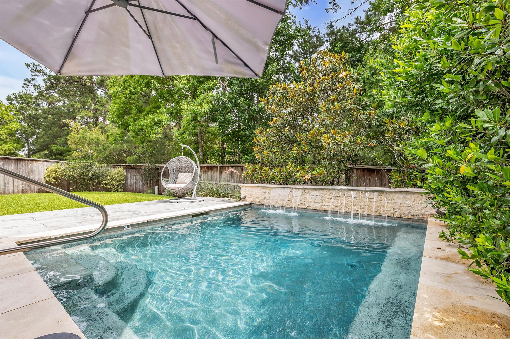 246 Hearthshire Cir, The Woodlands, TX 77354 photo