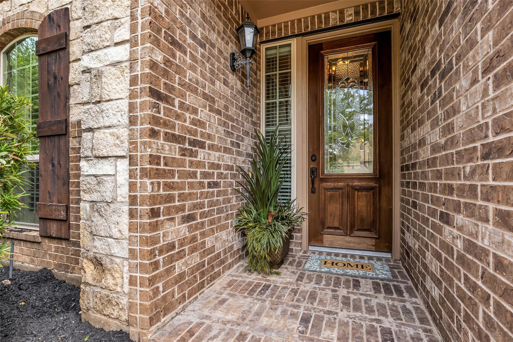 246 Hearthshire Cir, The Woodlands, TX 77354 photo