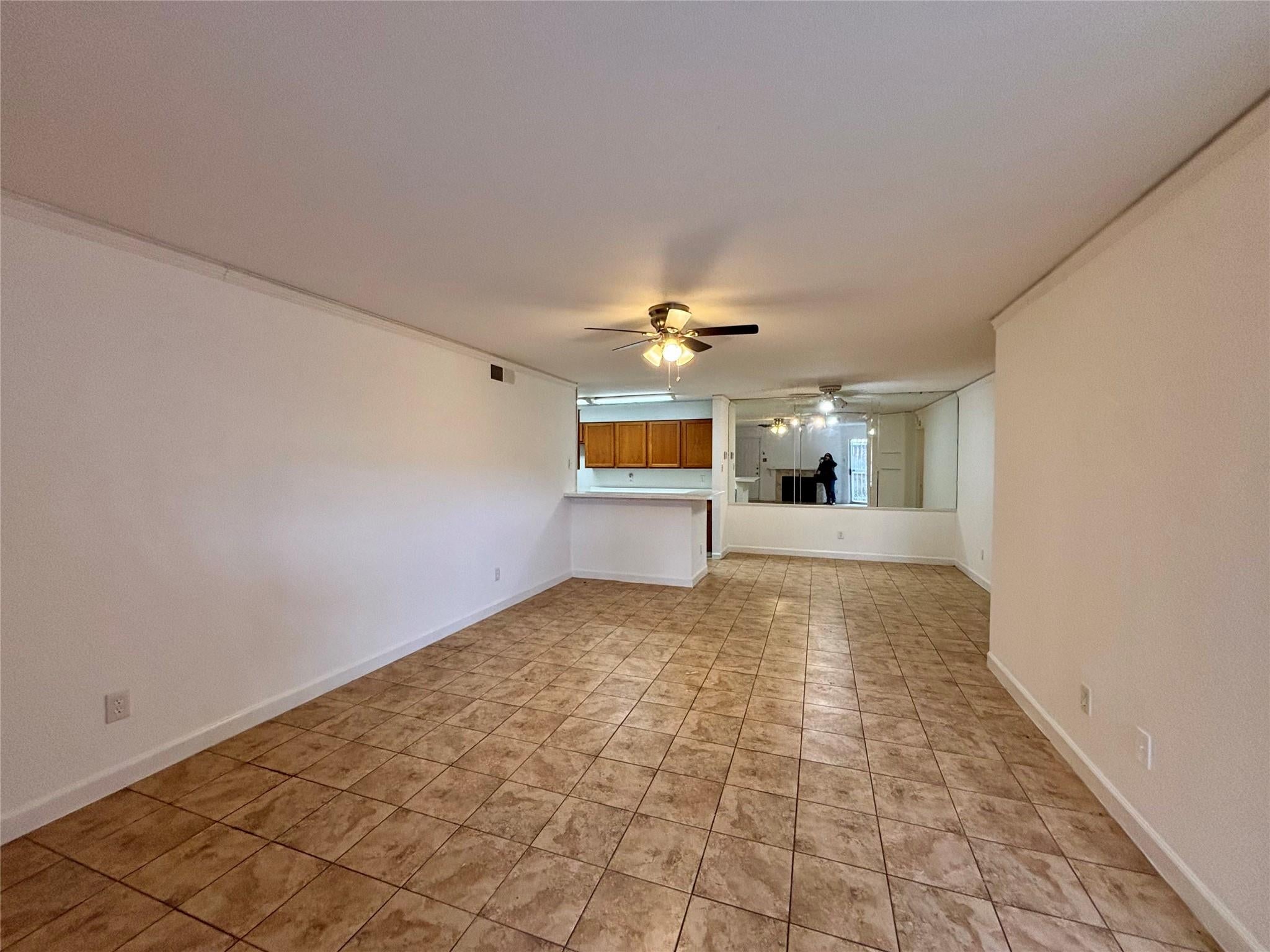 8287 Creekbend Dr #8287, Houston, TX 77071 photo