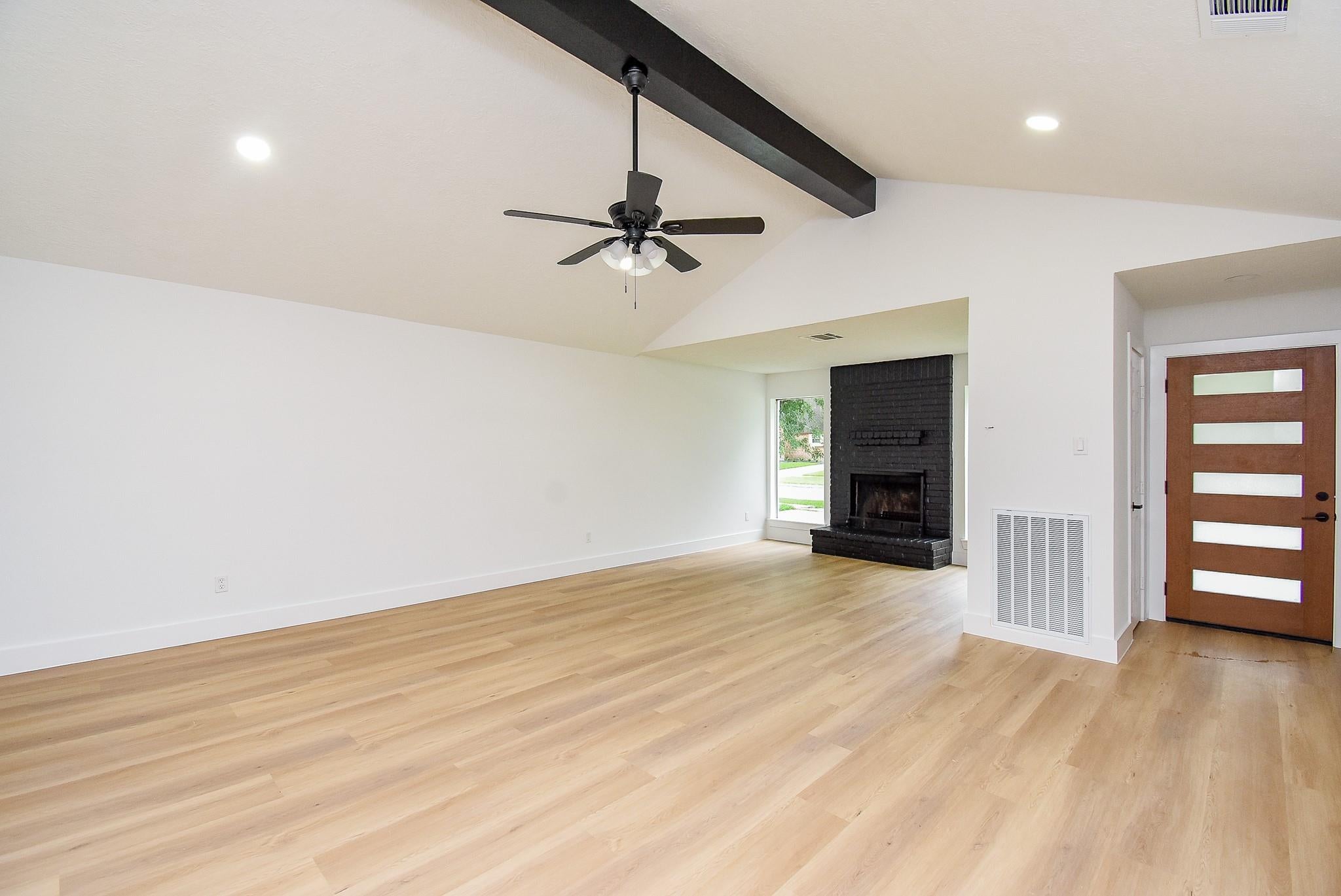 1815 Mustang Spring Dr, Missouri City, TX 77459 photo
