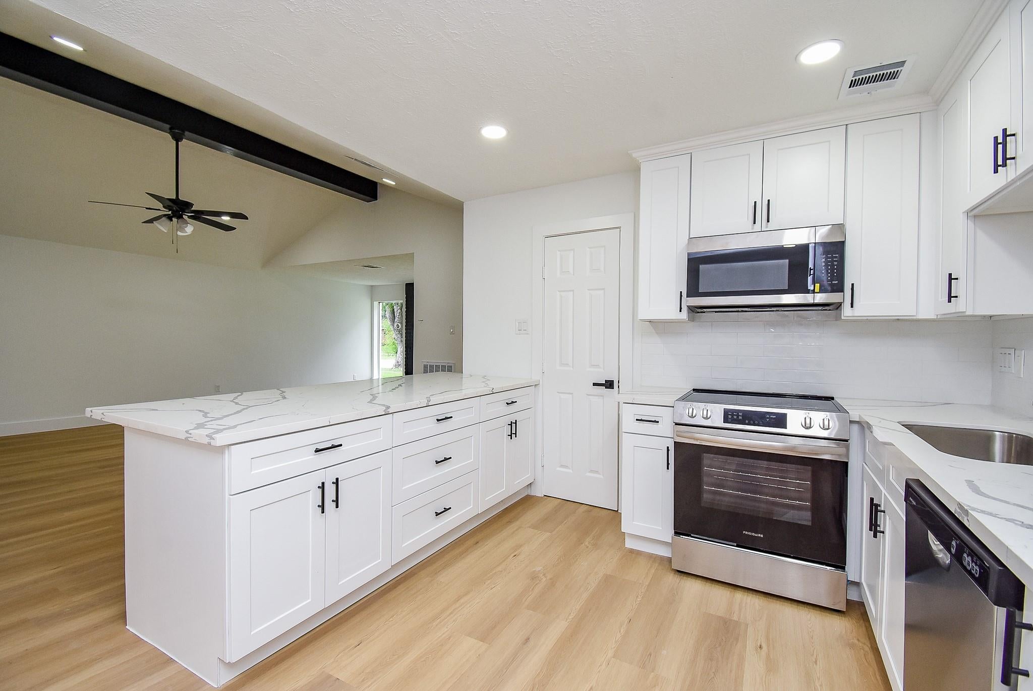 1815 Mustang Spring Dr, Missouri City, TX 77459