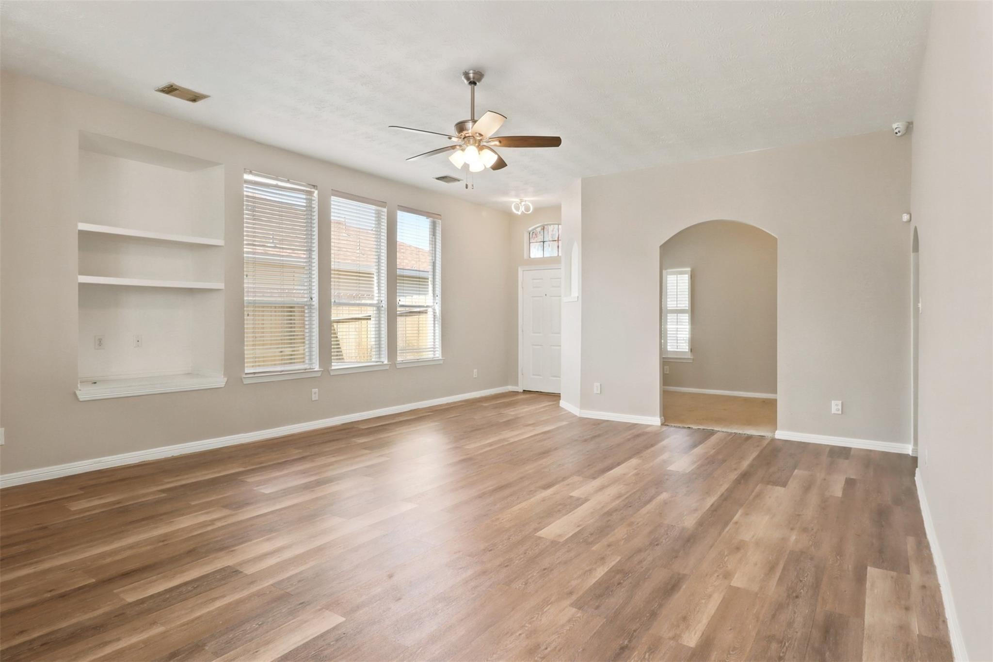 3323 Red Cedar Dr, Baytown, TX 77521 photo