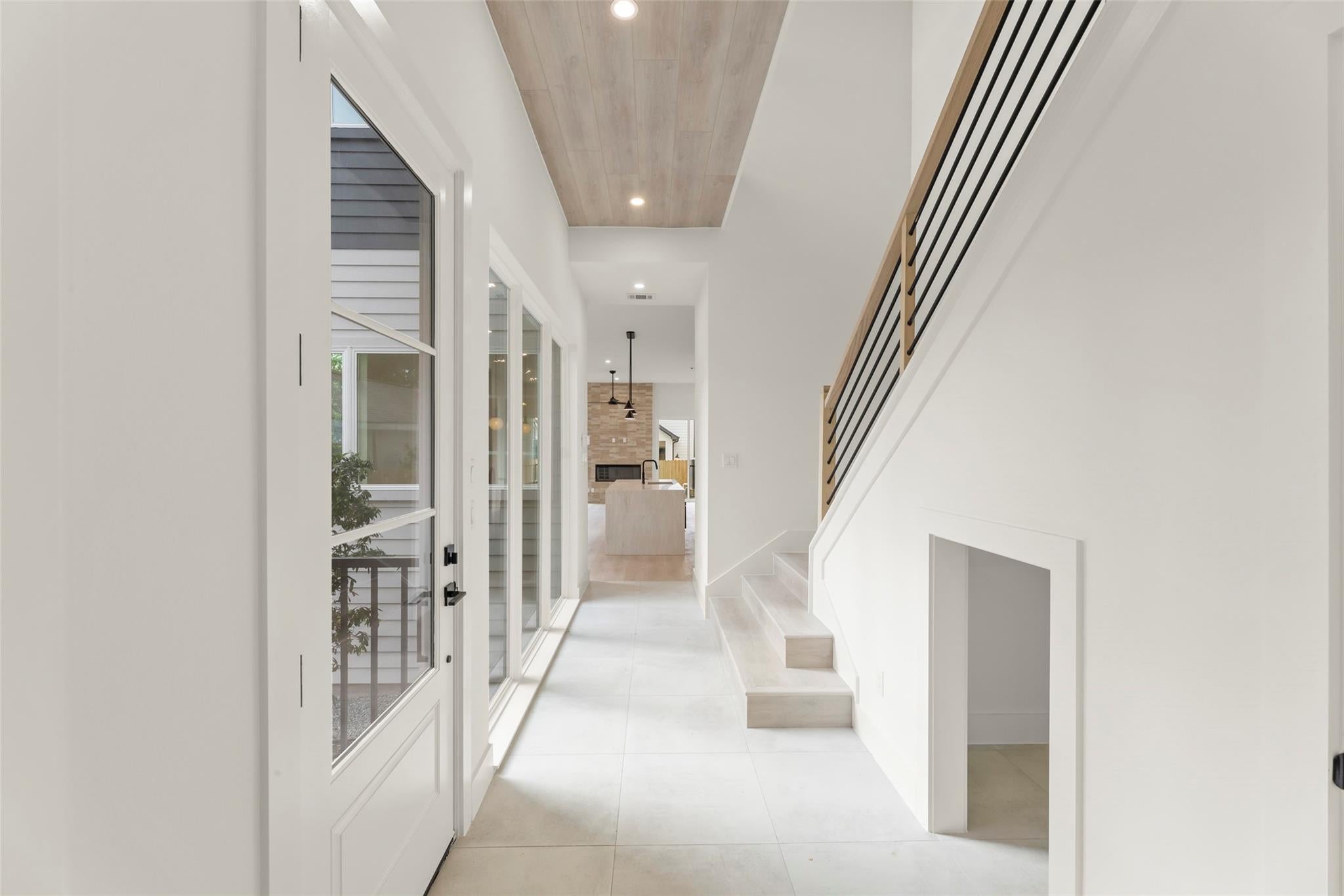 310 E 35 St, Houston, TX 77018 photo