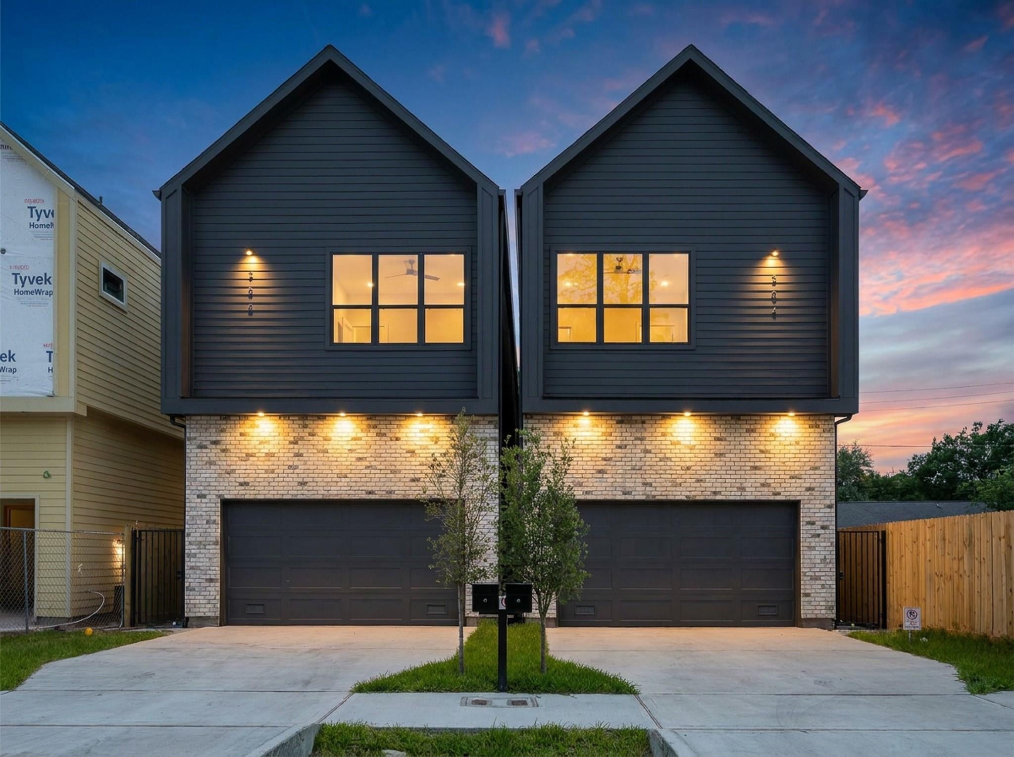 310 E 35 St, Houston, TX 77018 photo