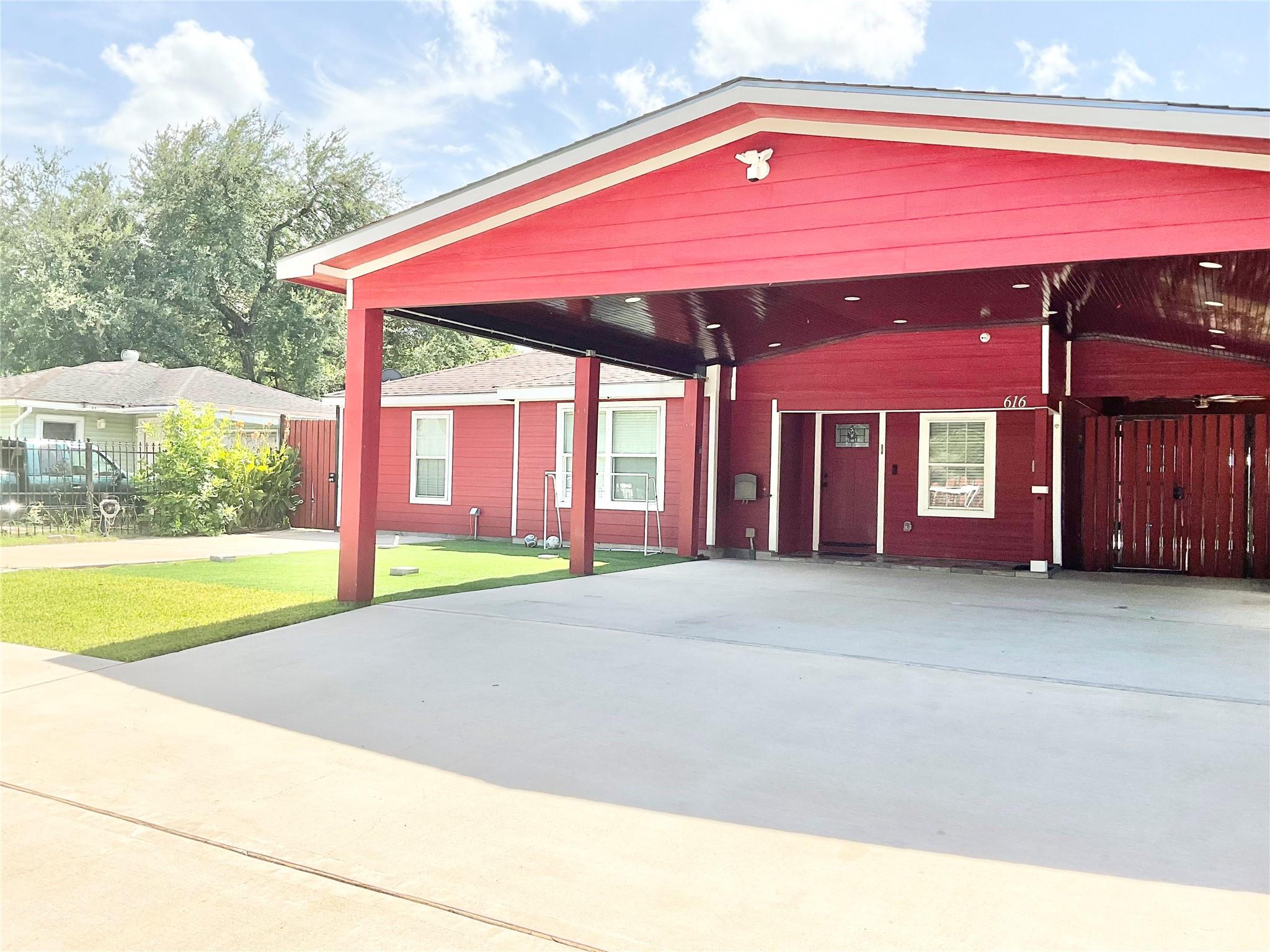 616 Kansas St, Pasadena, TX 77506 photo