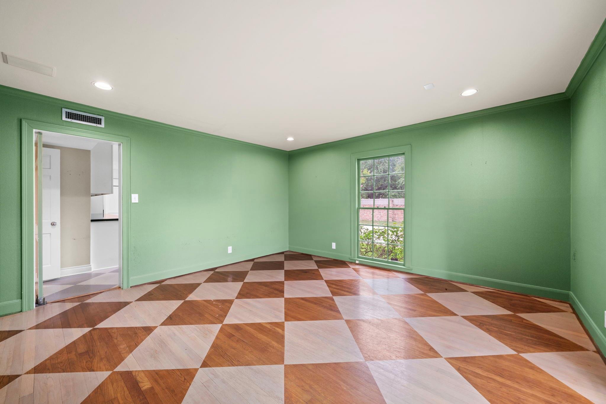 3867 Olympia Dr, Houston, TX 77019 photo
