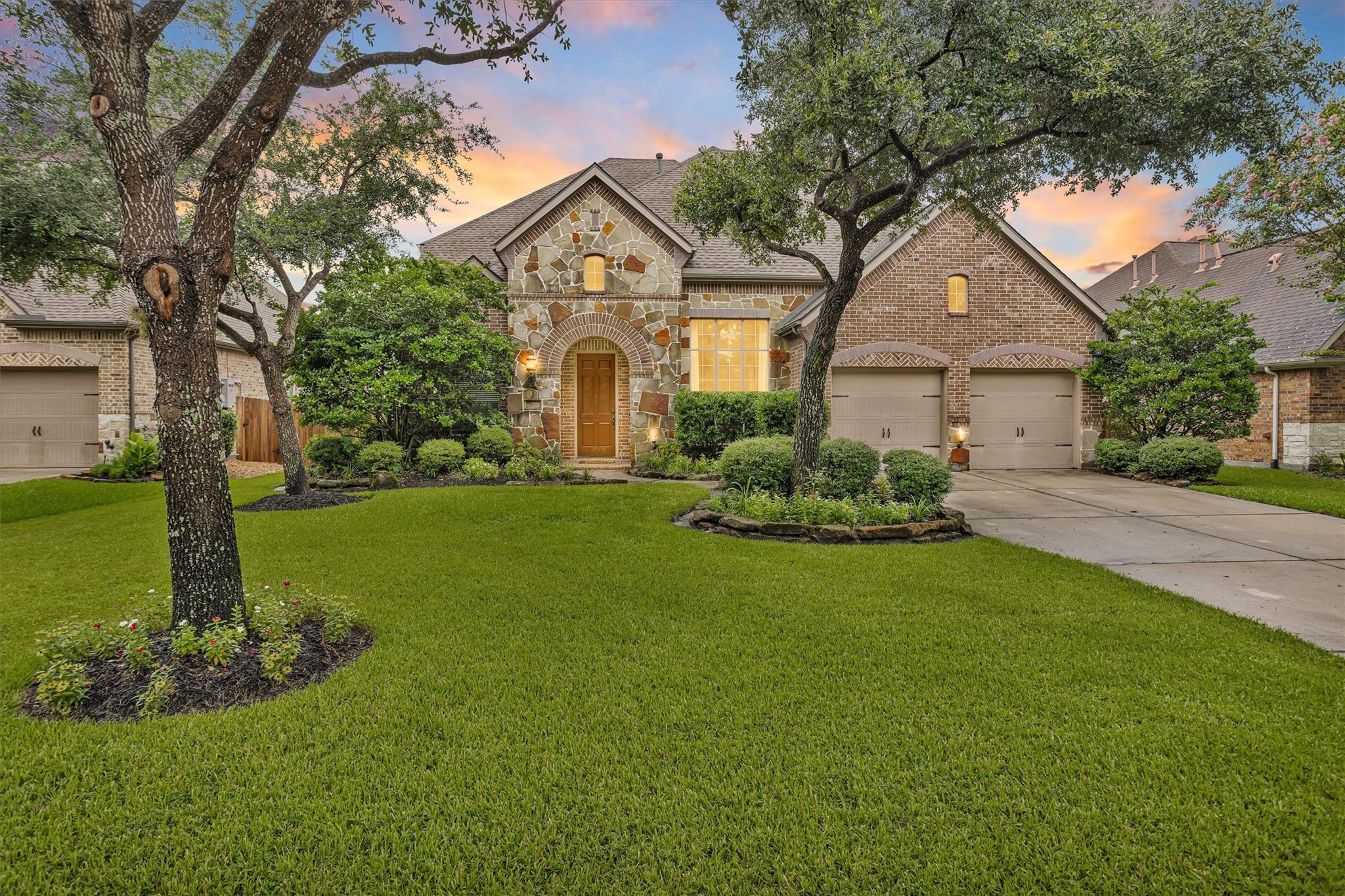 25007 Bahme Spring Ln, Porter, TX 77365