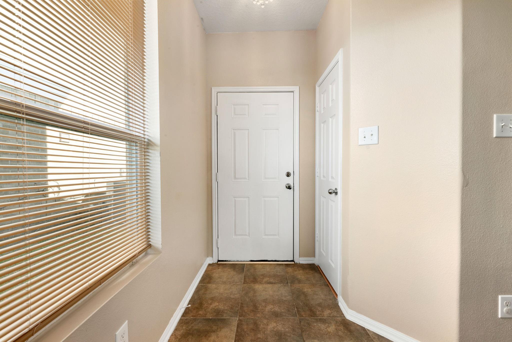 5911 Rosemary Cir, Baytown, TX 77521 photo