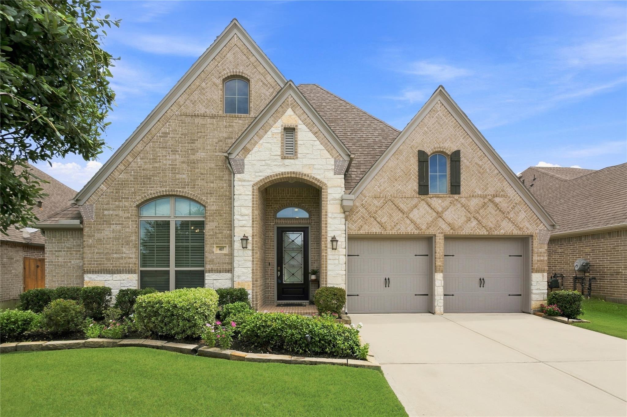 407 Callery Pear Ct, Conroe, TX 77304